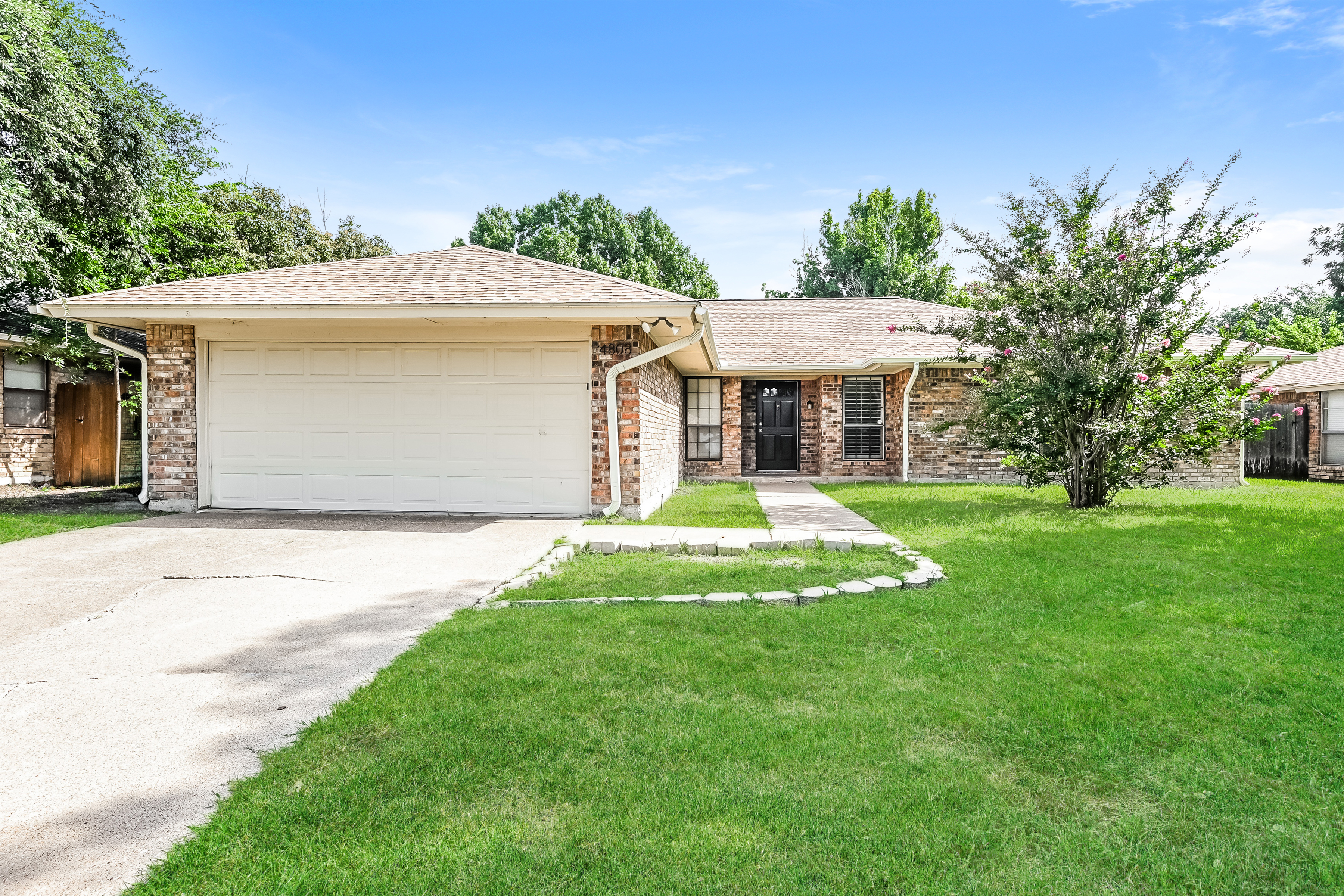 4808 Alicia Dr Fort Worth, TX 76133